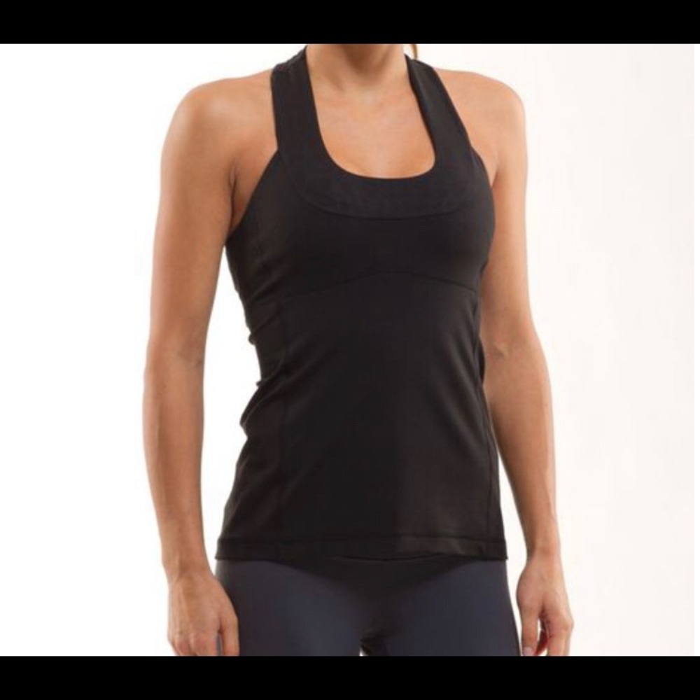 Lululemon classic scoop neck racerback size 4